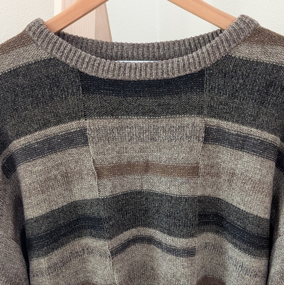 Vintage Chenille Abstract Geometric Patterned Crewneck Sweater In Gray/Brown - Picture 3 of 12